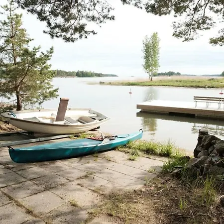 225m2 Luxurious - Large Garden - Sandy * Kirkkonummi